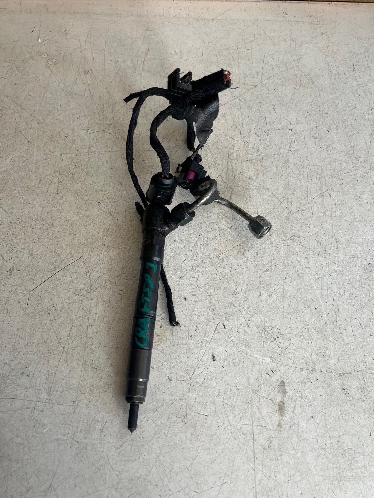 2022 VW VOLKSWAGEN CRAFTER MK2 2.0 DIESEL FUEL INJECTOR 04L30277BG REF 1