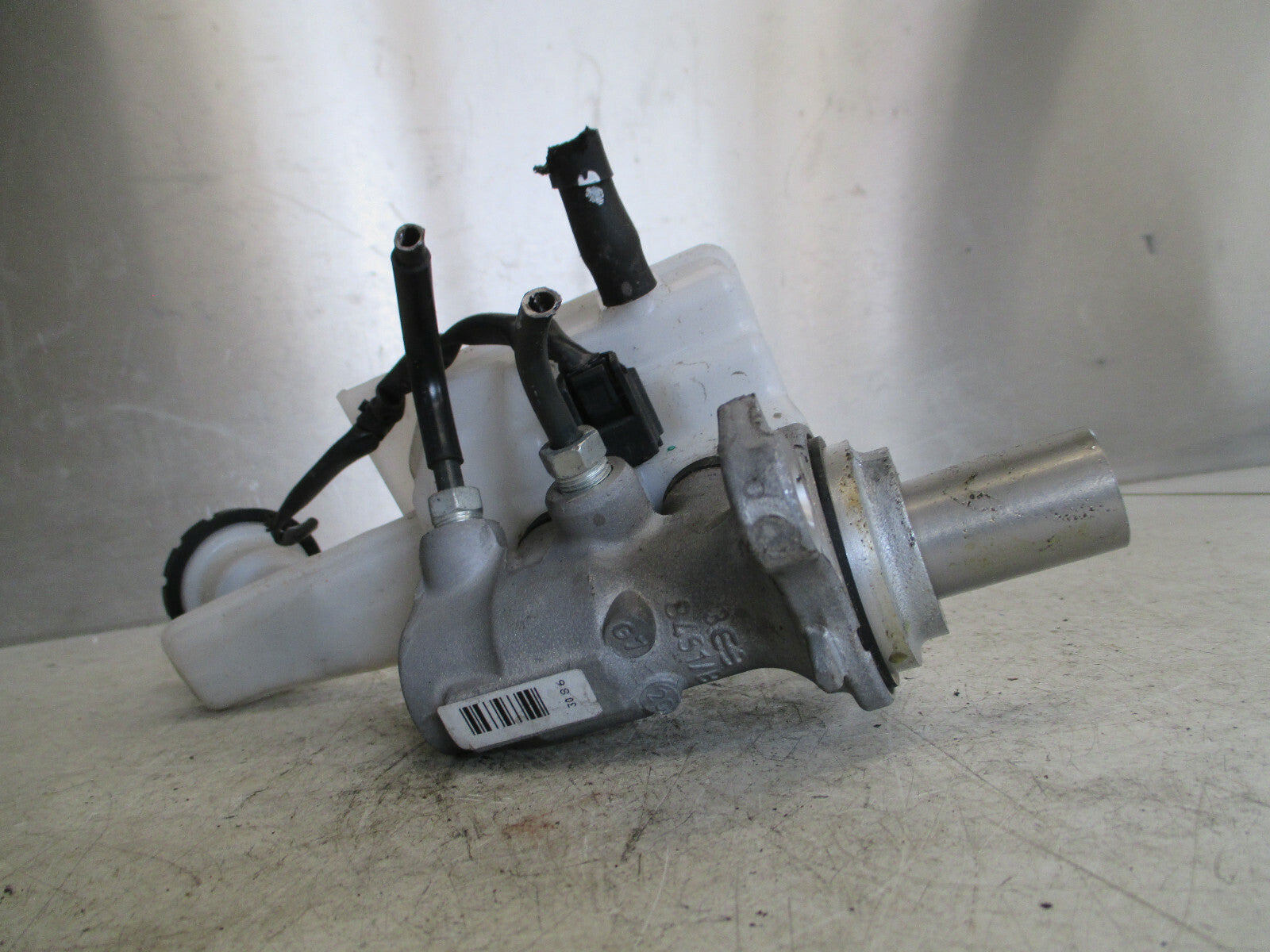 NISSAN JUKE F15 2016 PETROL BRAKE MASTER CYLINDER