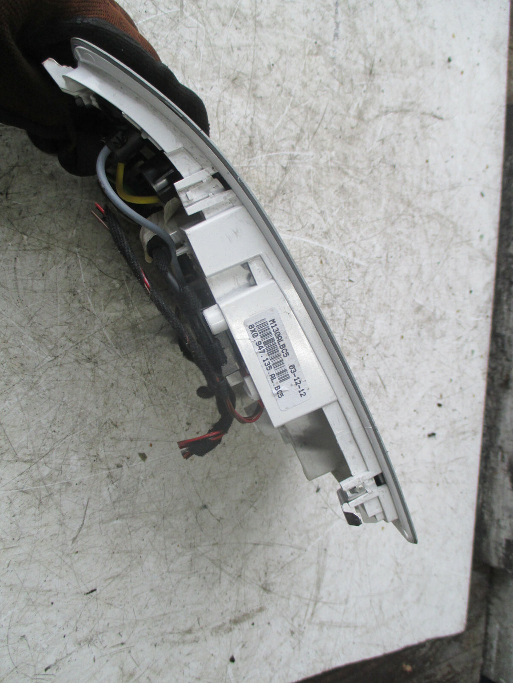 AUDI A1 8X 2015 FRONT INTERIOR ROOF READING LIGHT 8X0947135