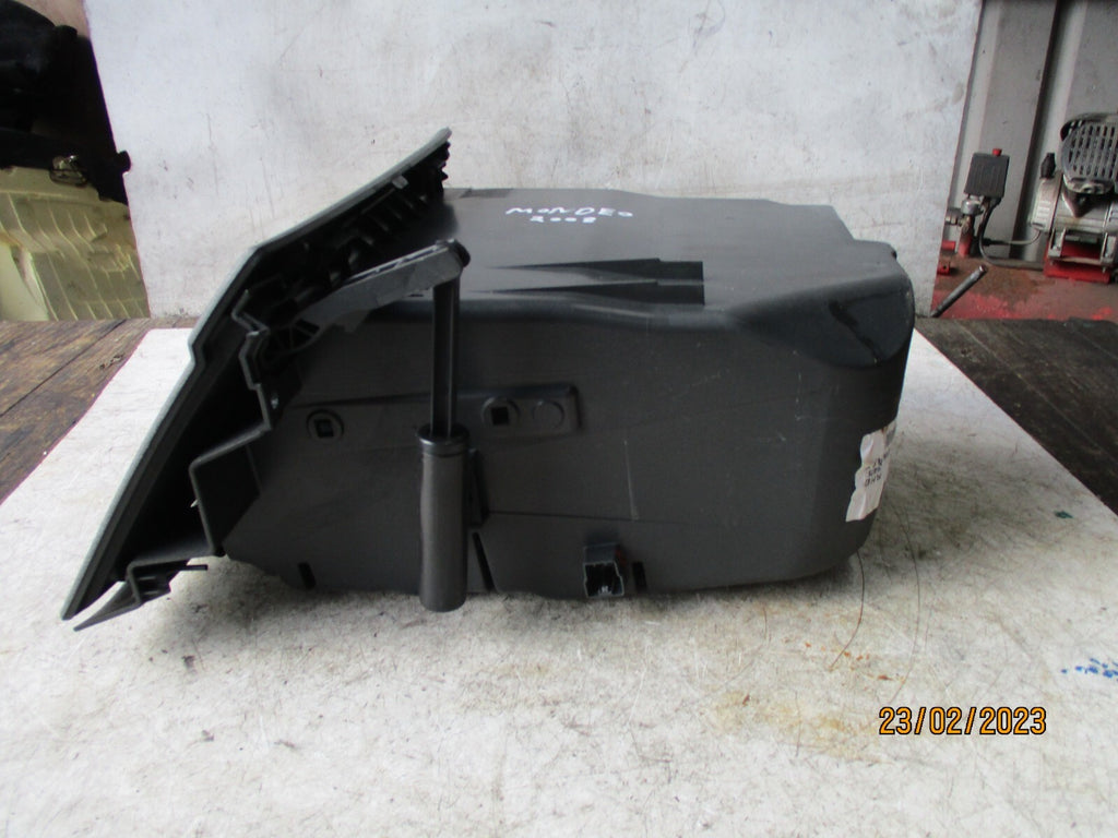 FORD MONDEO MK4 2008 GLOVE BOX 0654800301