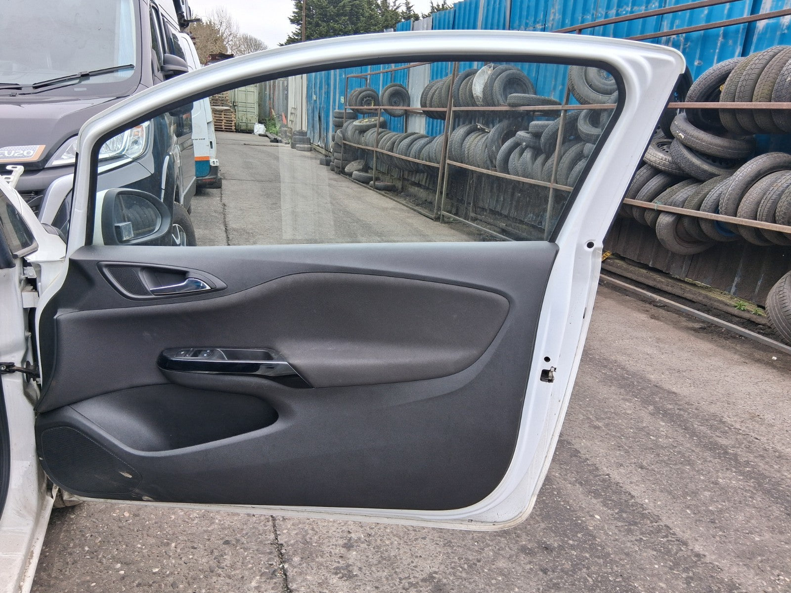 2019 VAUXHALL CORSA E 3 DOOR OS DRIVER SIDE WINDOW MOTOR REGULATOR