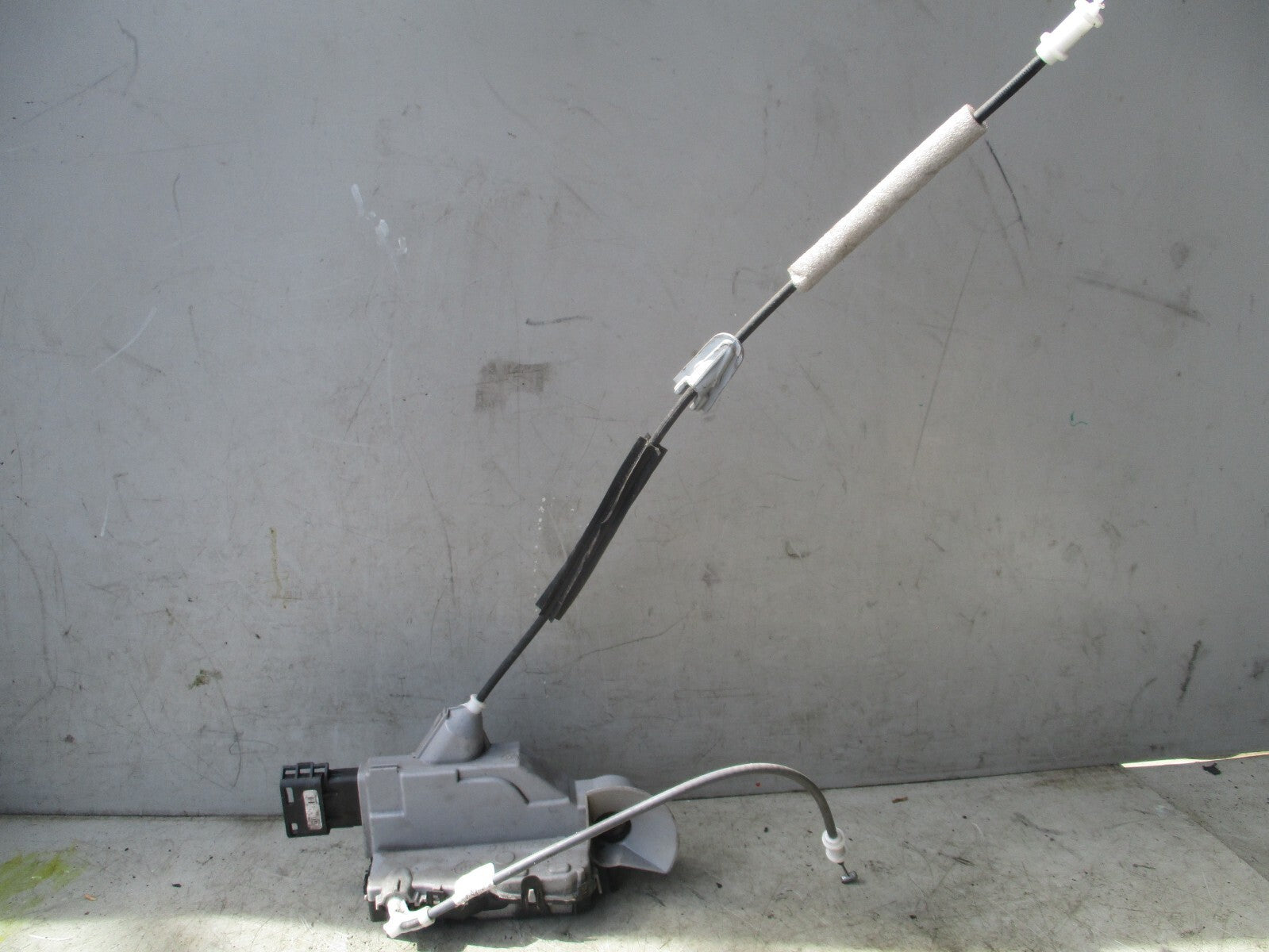 2013 PEUGEOT 5008 NSF FRONT PASSENGER SIDE DOOR WINDOW MECHANISM 278636