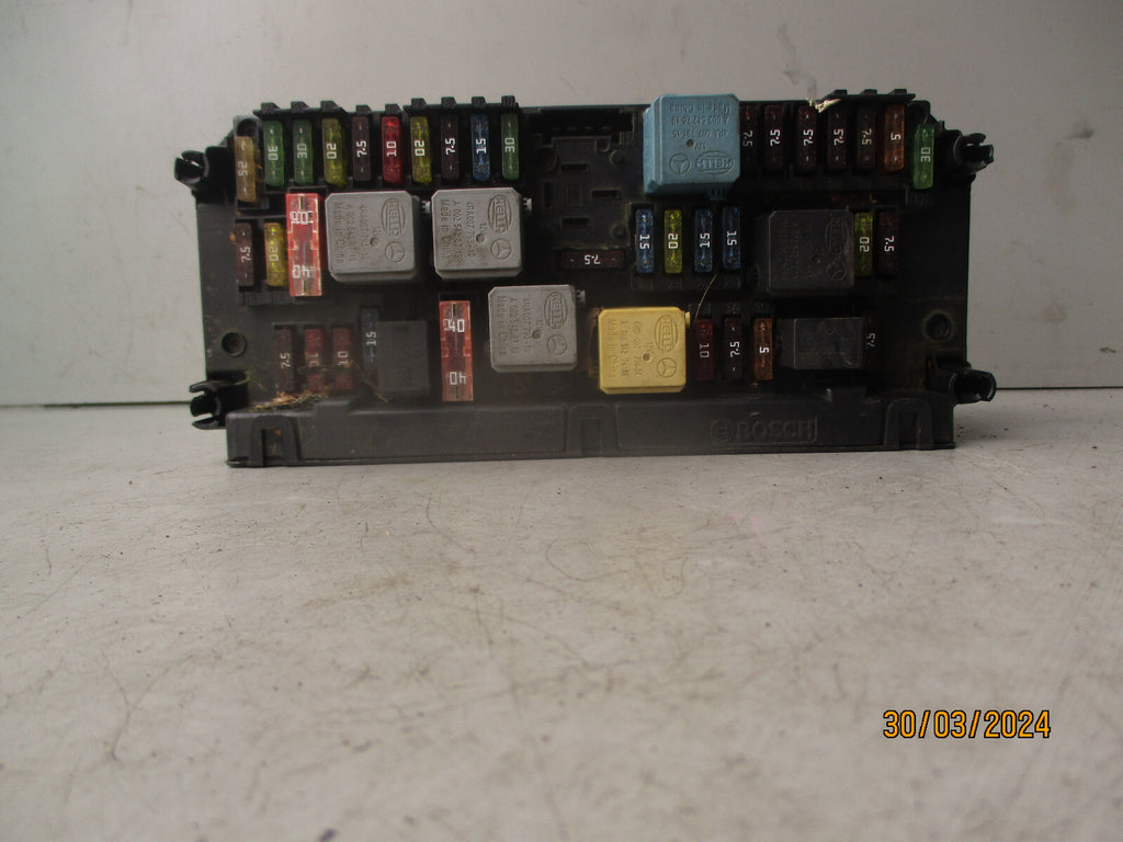 2014 MERCEDES BENZ C CLASS W204 FUSE BOX MODULE A2129006724