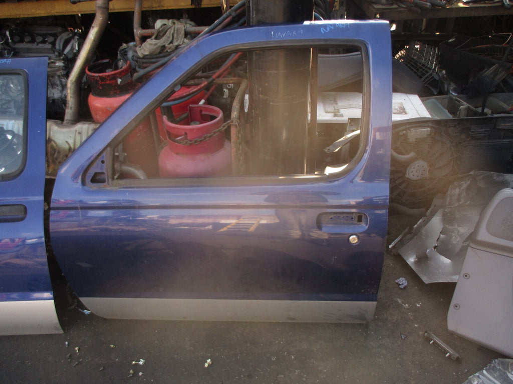 2002 NISSAN NAVARA D22 NSF PASSENGER SIDE FRONT LEFT BARE DOOR BLUE