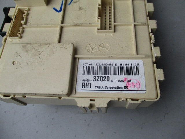 HYUNDAI I40 2016 UNDER DASHBOARD FUSE BOX RELAY UNIT 919553Z020