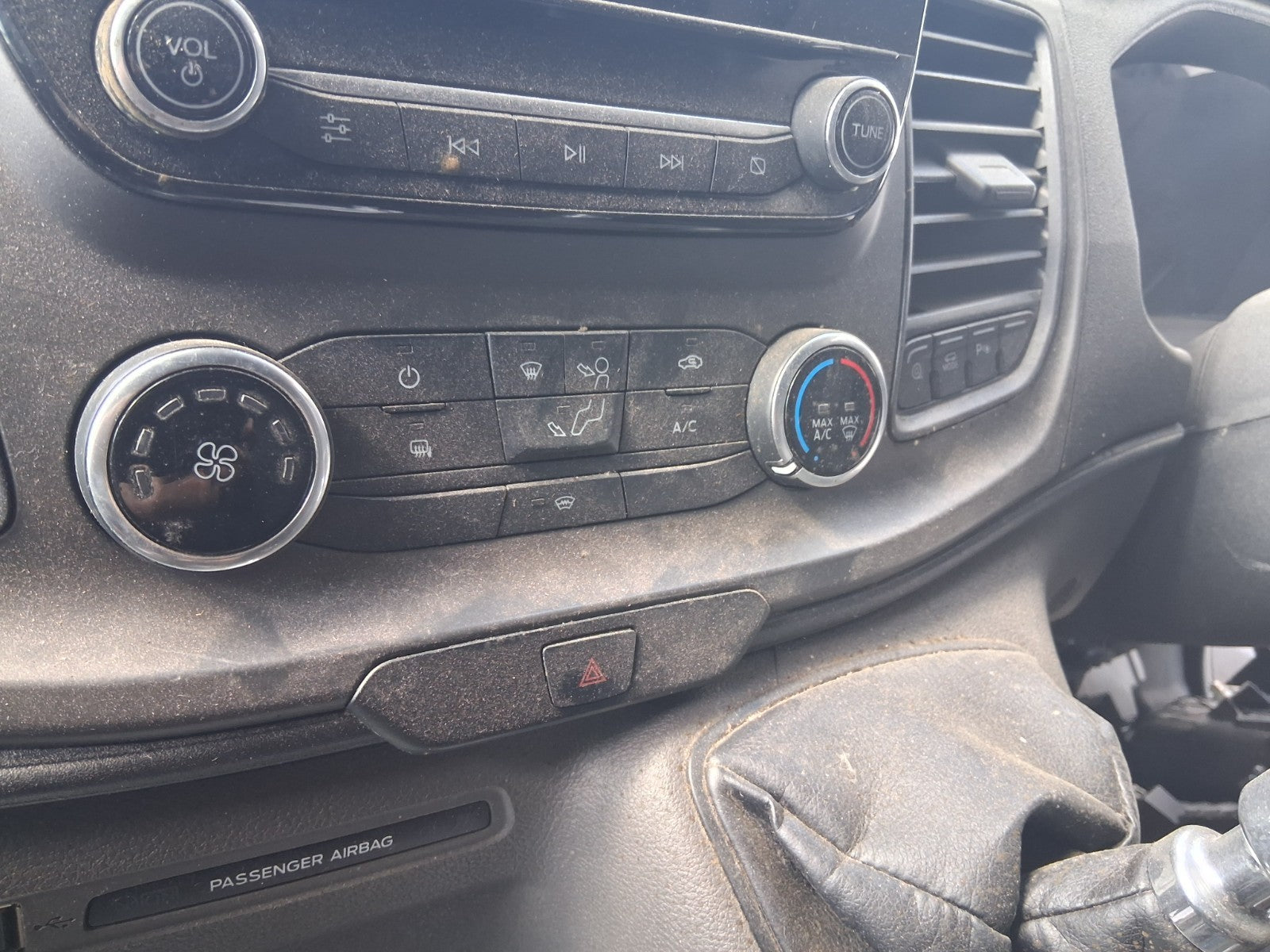 2021 FORD TRANSIT MK8 HEATER CLIMATE CONTROL SWITCH PANEL