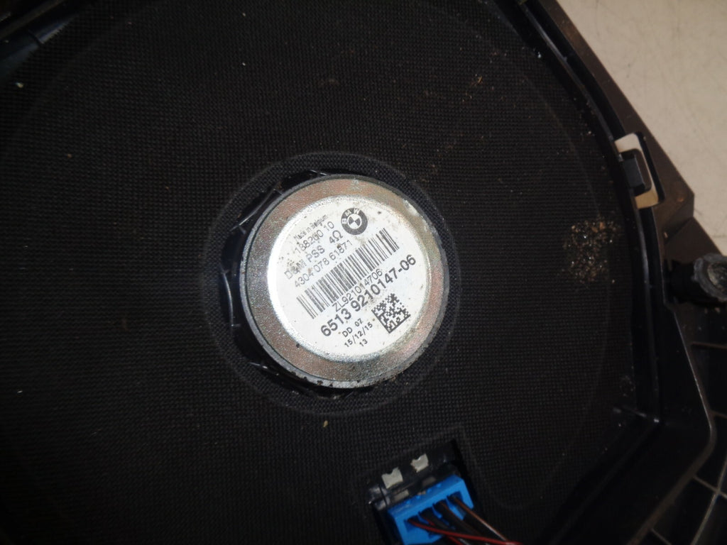 BMW 3 SERIES F30 2015 FRONT NEAR SIDE FLOOR SUBWOOFER SPEAKER 9210147