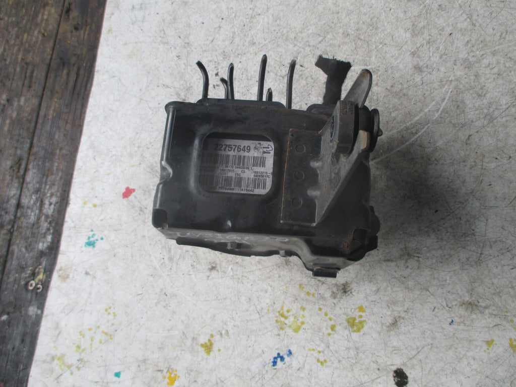 VAUXHALL INSIGNIA 2011 2.0 DIESEL ABS PUMP CONTROL MODULE 22757649