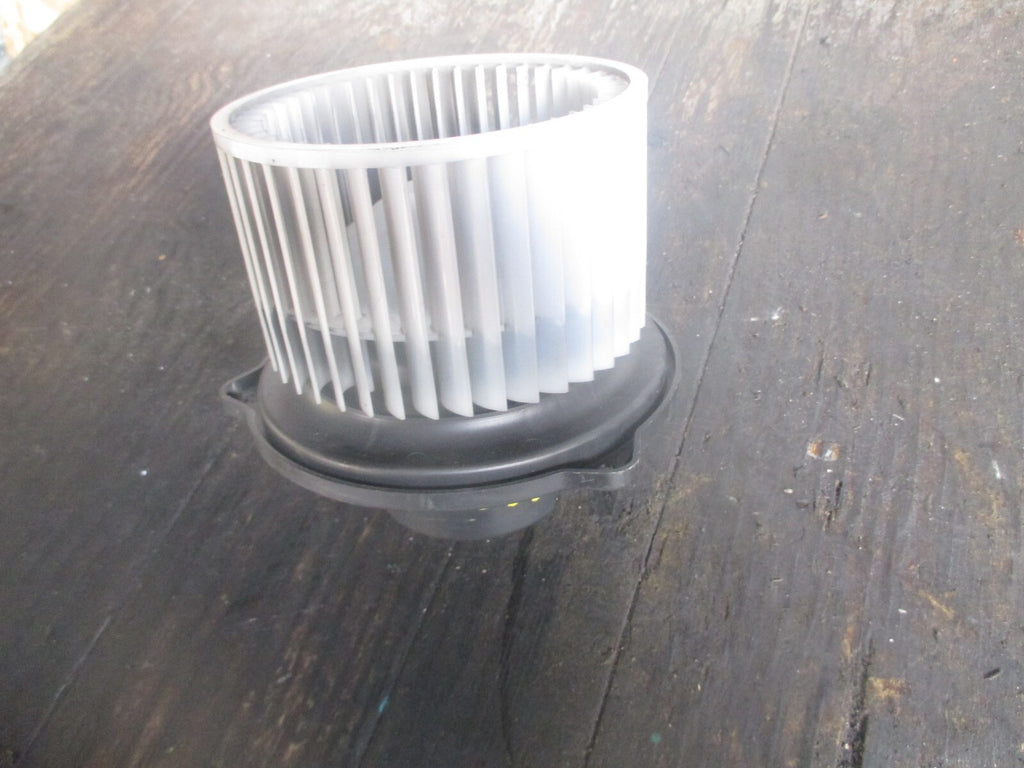 KIA CEED 2007 HEATER FAN BLOWER MOTOR F00S331012