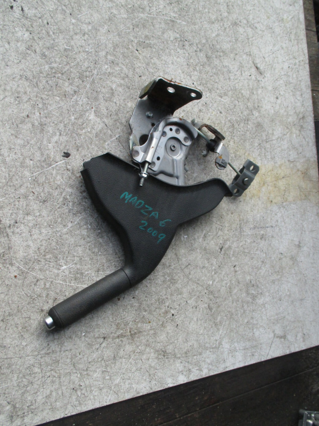 MAZDA 6 2009 MK2 HANDBRAKE LEVER MECHANISM GS8S44010