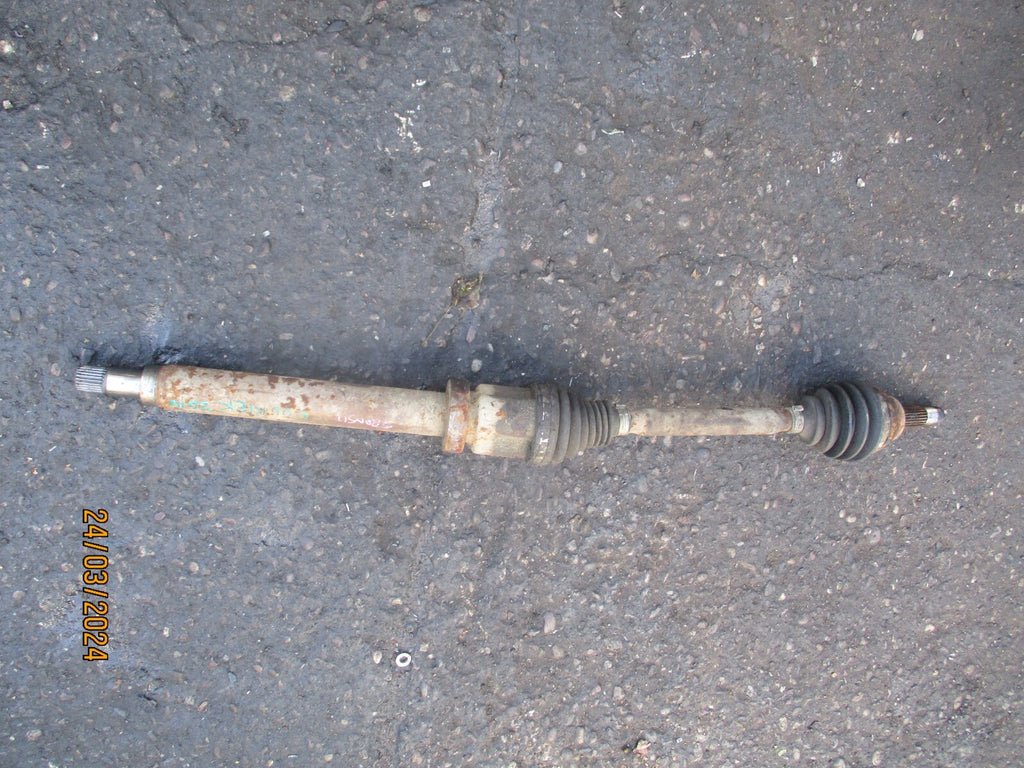 FORD TRANSIT COURIER 2014 1.6 DIESEL OSF DRIVER SIDE FRONT DRIVESHAFT