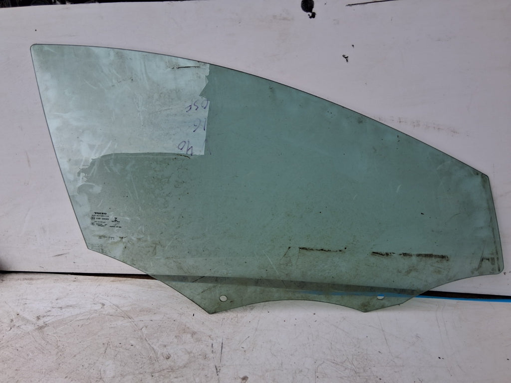 2016 VOLVO V40 R DESIGN OSF DRIVER SIDE FRONT WINDOW GLASS