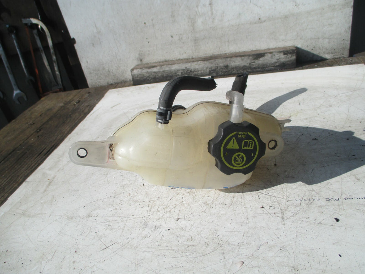 VAUXHALL CORSA E 2015 COOLANT EXPANSION TANK 39007213