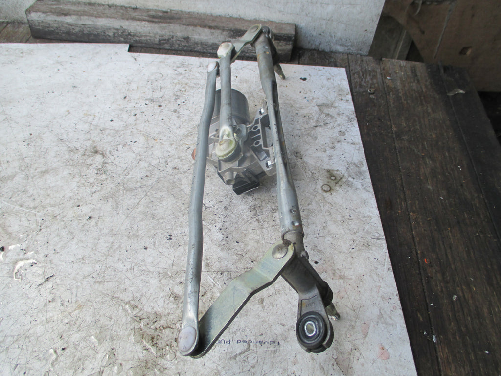 FIAT PANDA 2016 HATCHBACK FRONT WINDSCREEN WIPER MOTOR LINKAGES
