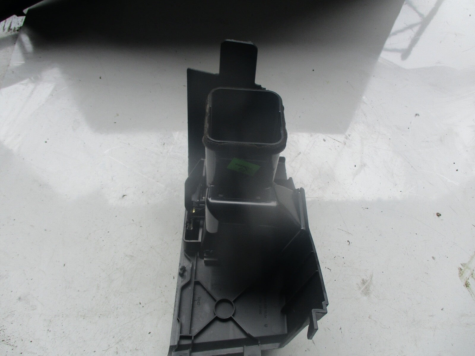 MERCEDES SPRINTER W906 MK2 2014 AIR VENT TRIM A9068300654