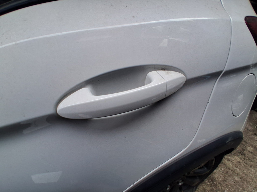 2018 FORD KA + PLUS MK3 HATCHBACK NSR PASSENGER SIDE REAR DOOR HANDLE WHITE