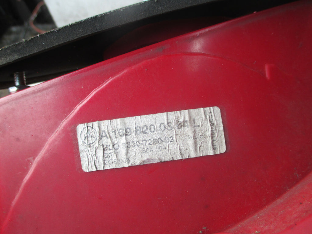 MERCEDES BENZ A CLASS W169 2006 NSR PASSENGER SIDE REAR TAIL LIGHT A1698200364