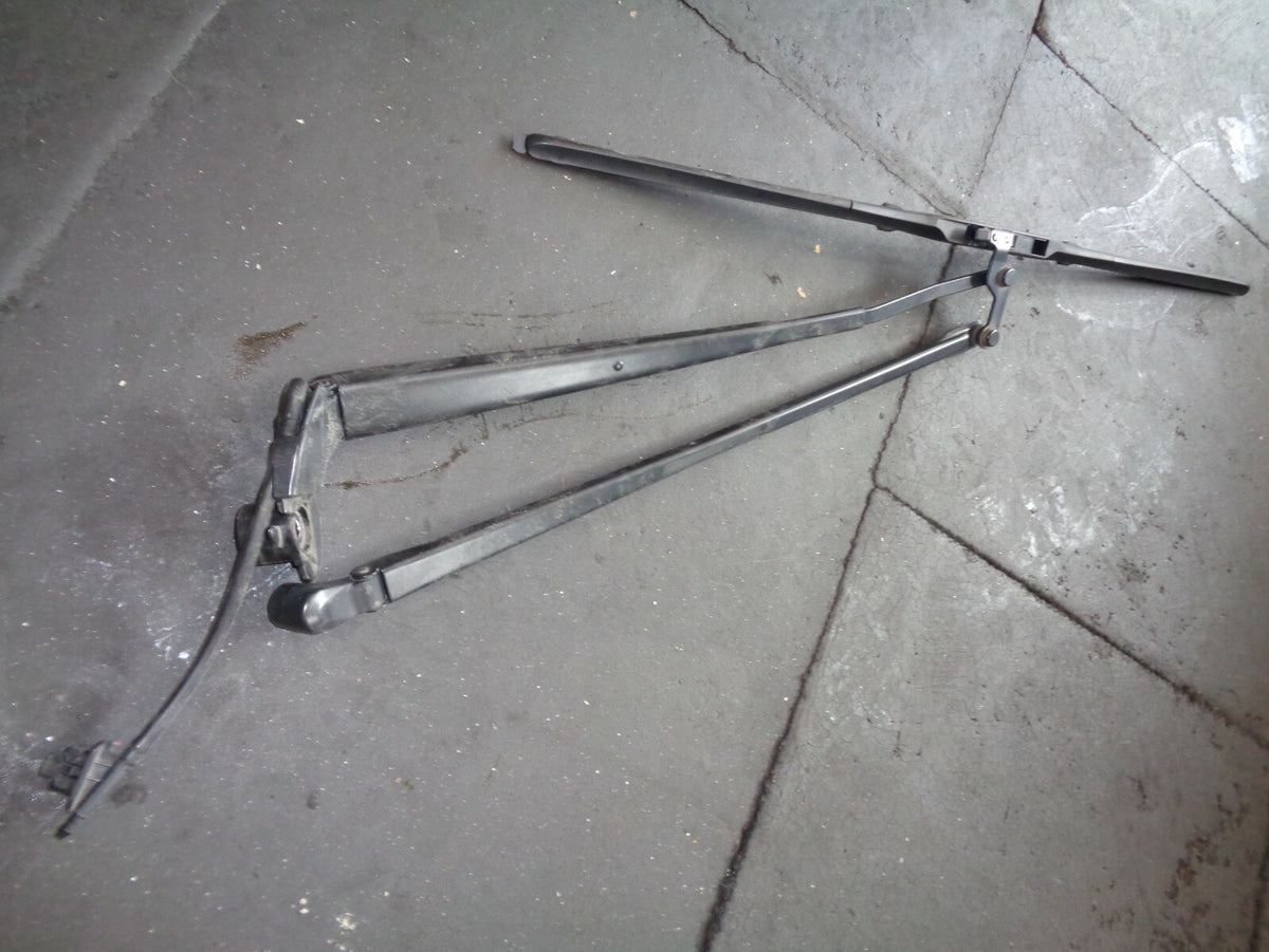 TOYOTA YARIS 2013 REAR WINDSHIELD WIPER BLADE