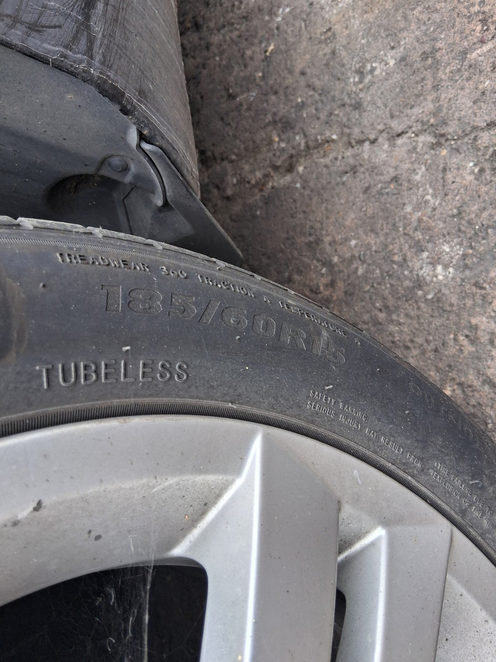 2020 SKODA FABIA MK3 NJ 15 INCH ALLOY WHEEL WITH TYRE 185/60R15
