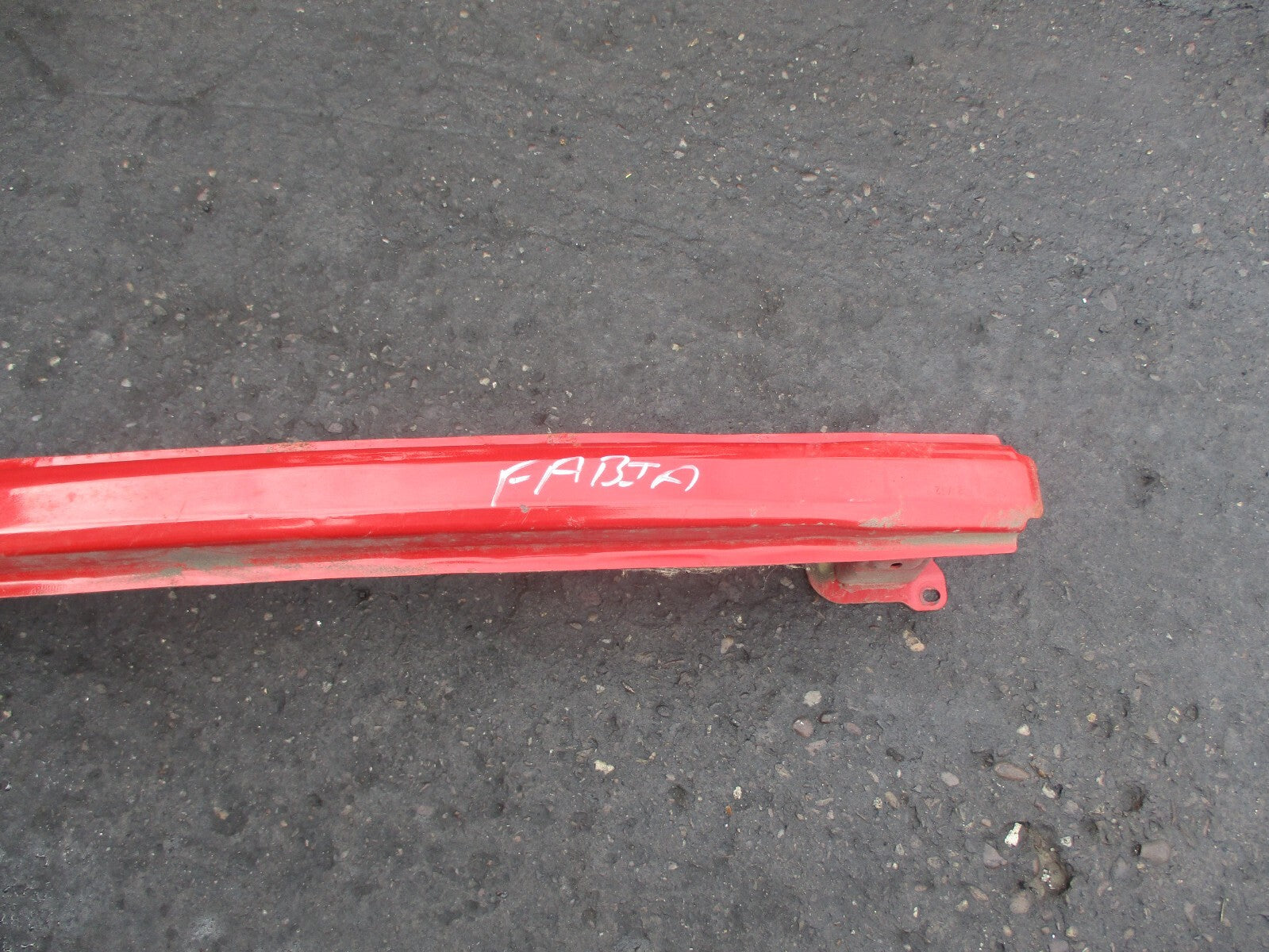 SKODA FABIA MK2 2009 REAR BUMPER CRASH REINFORCEMENT BAR