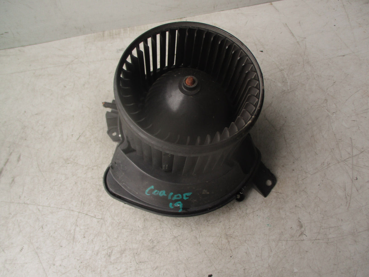 2019 VAUXHALL CORSA E HEATER BLOWER FAN MOTOR 13335074