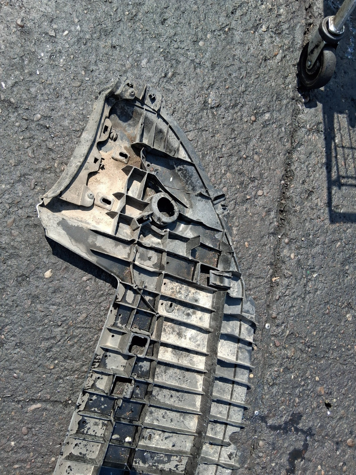 2024 DS AUTOMOBILES DS 7 1.5 DIESEL UNDER BUMPER ENGINE COVER 9817379180