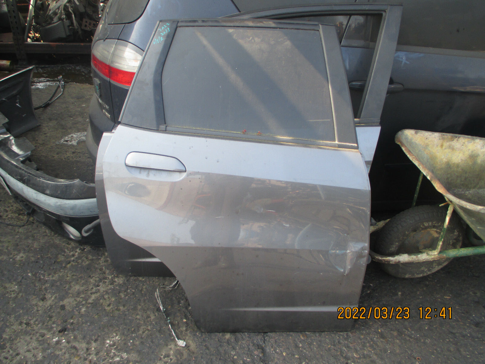 HONDA JAZZ MK3 2014 OSR DRIVER SIDE REAR DOOR COMPLETE GREY