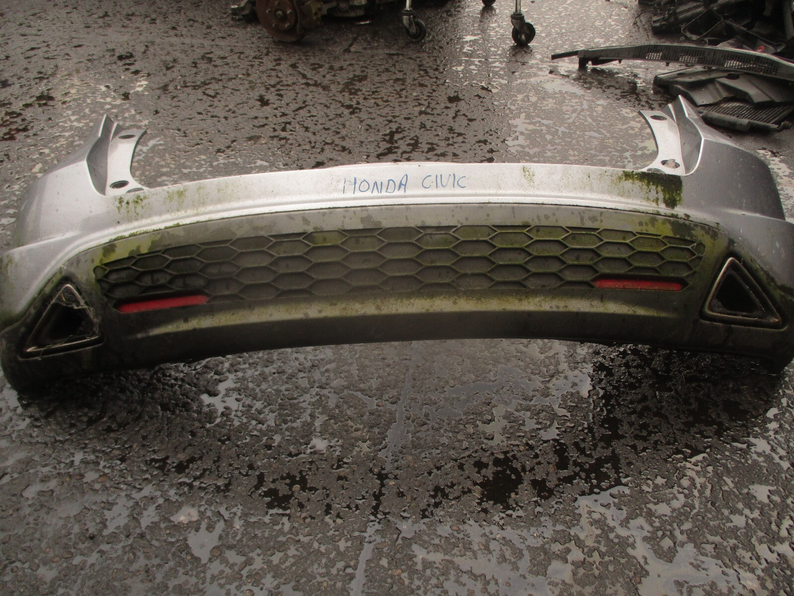 2007 HONDA CIVIC MK8 COMPLETE REAR BUMPER WITH EXHAUST TIPS SILVER