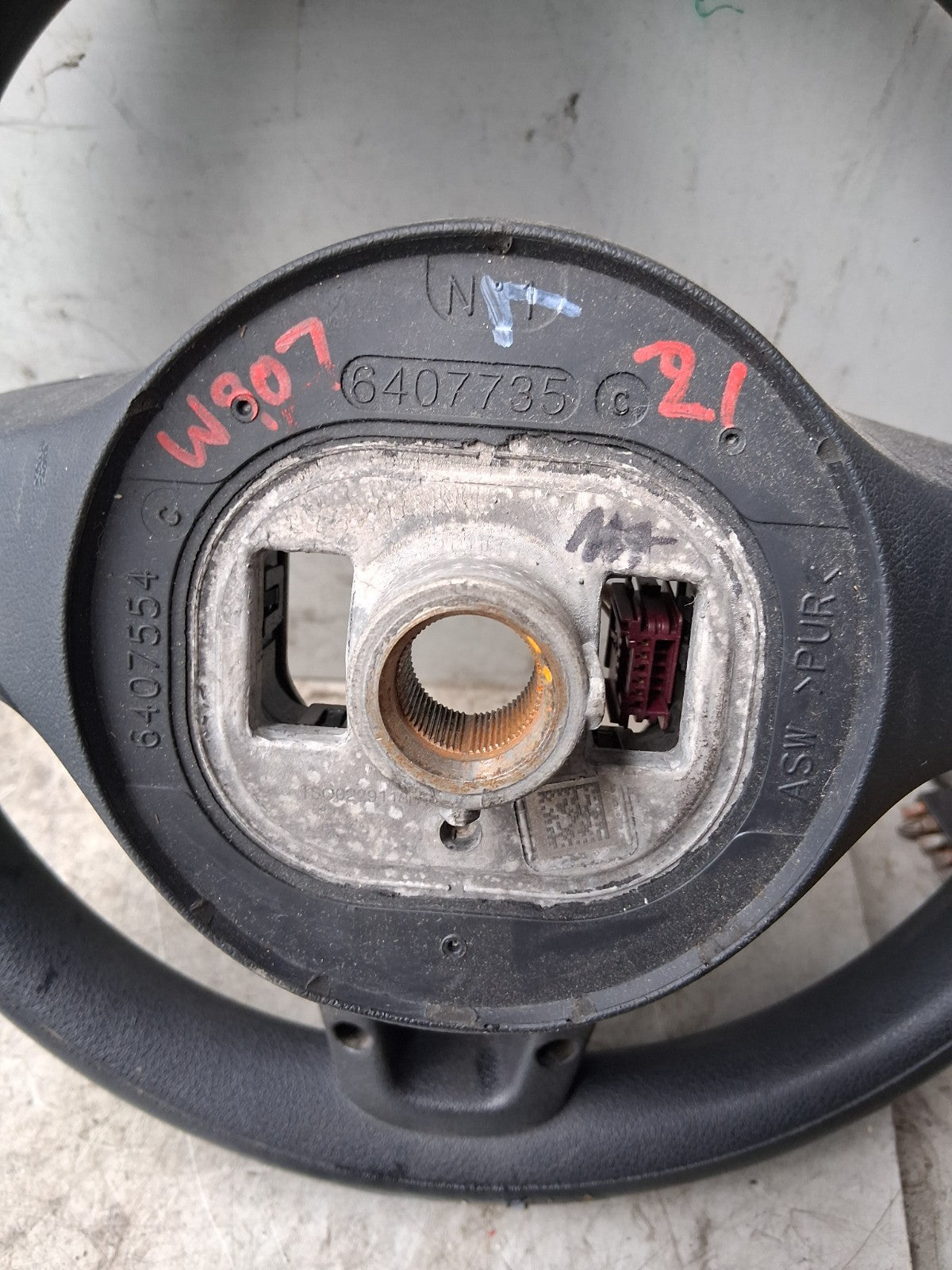 2021 MERCEDES BENZ SPRINTER W907 MULTIFUNCTIONAL STEERING WHEEL BLACK 6407735