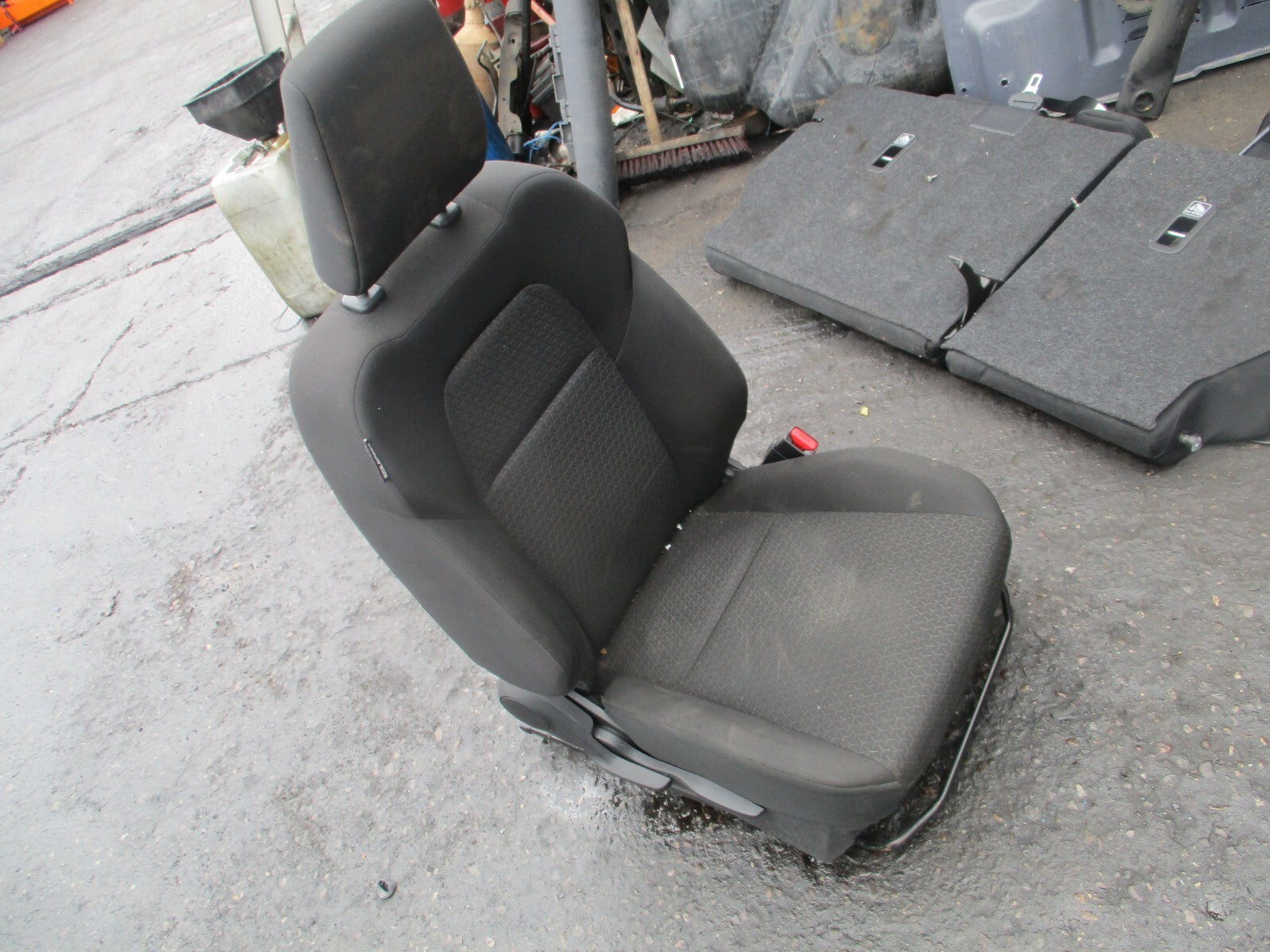 SUZUKI SWIFT MK4 2019 OSF DRIVER SIDE FRONT COMPLETE SEAT FABRIC