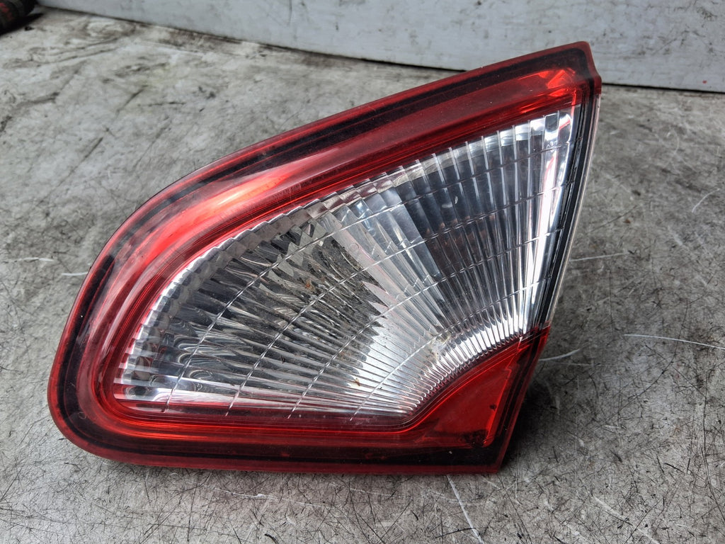 NISSAN QASHQAI J10 2012 NSR PASSENGER SIDE REAR LEFT INNER TAIL LIGHT 89503189