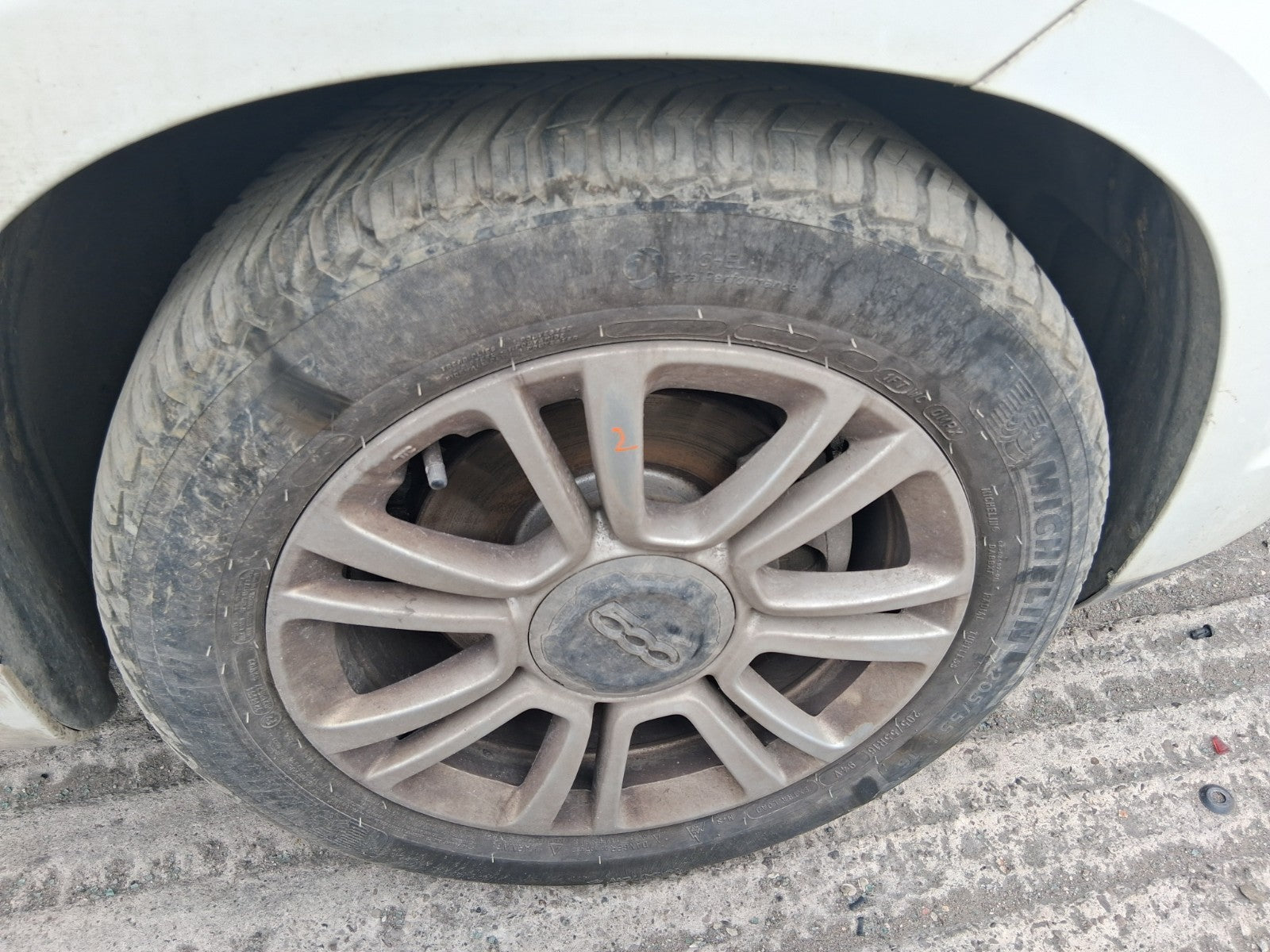 2019 FIAT 500L HATCH 16 INCH SINGLE ALLOY WHEEL WITH TYRE 205/55R16 REF 2