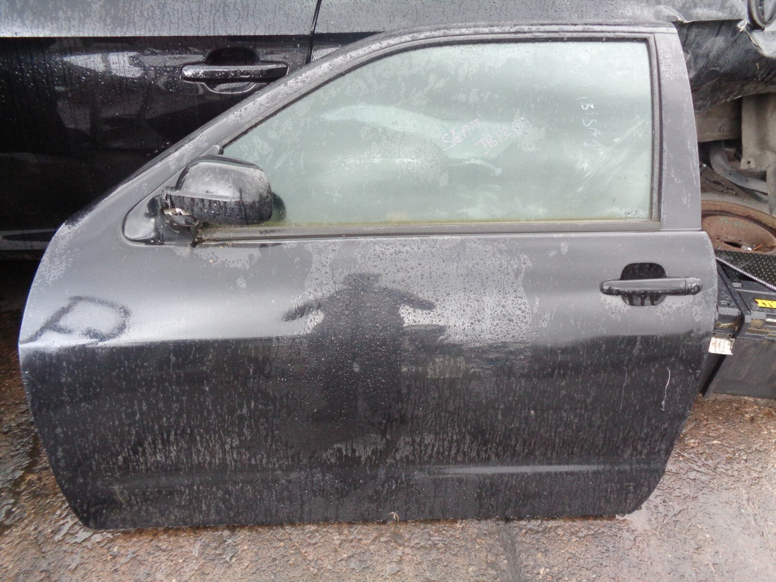 SEAT IBIZA MK2 6K 1999 3 DOOR NS PASSENGER SIDE COMPLETE DOOR BLACK