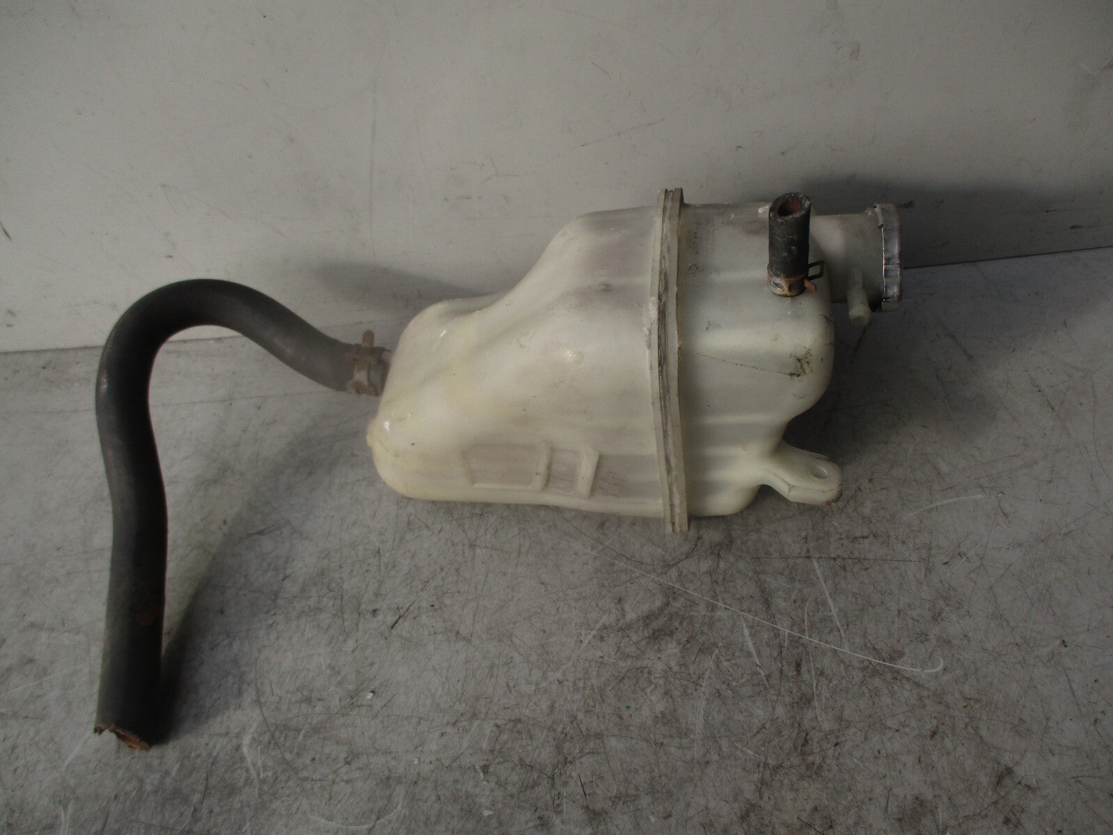 2004 HONDA CIVIC TYPE R EP3 WATER OVERFLOW COOLANT EXPANSION HEADER TANK