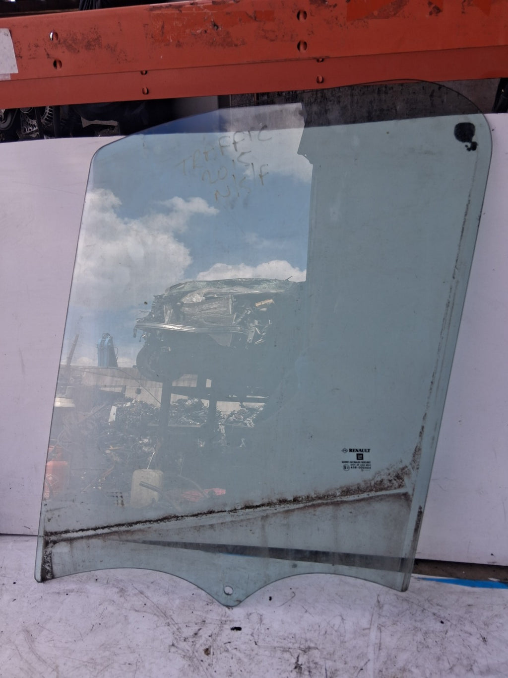 2015 RENAULT TRAFIC B X82 MK2 NSF PASSENGER SIDE FRONT LEFT WINDOW GLASS