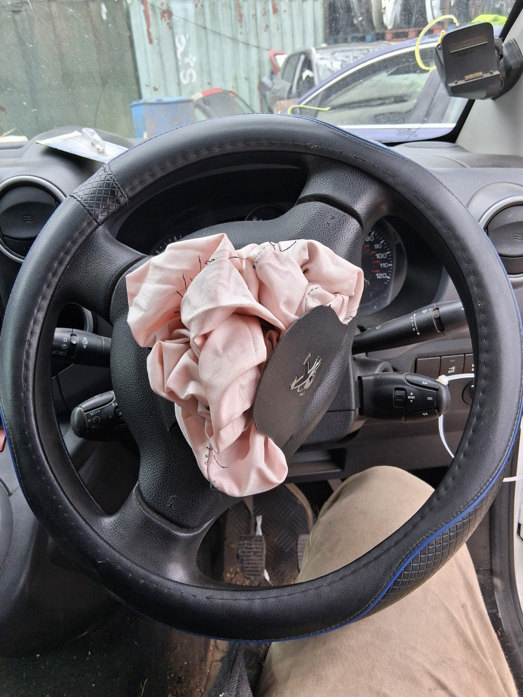 2017 PEUGEOT PARTNER MK2 STEERING WHEEL BLACK