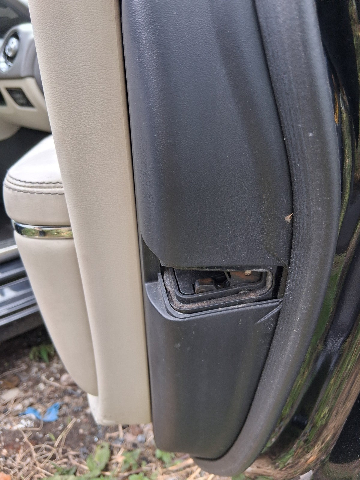2012 JAGUAR XJ X351 OSF DRIVER SIDE FRONT RIGHT DOOR LOCK MECHANISM