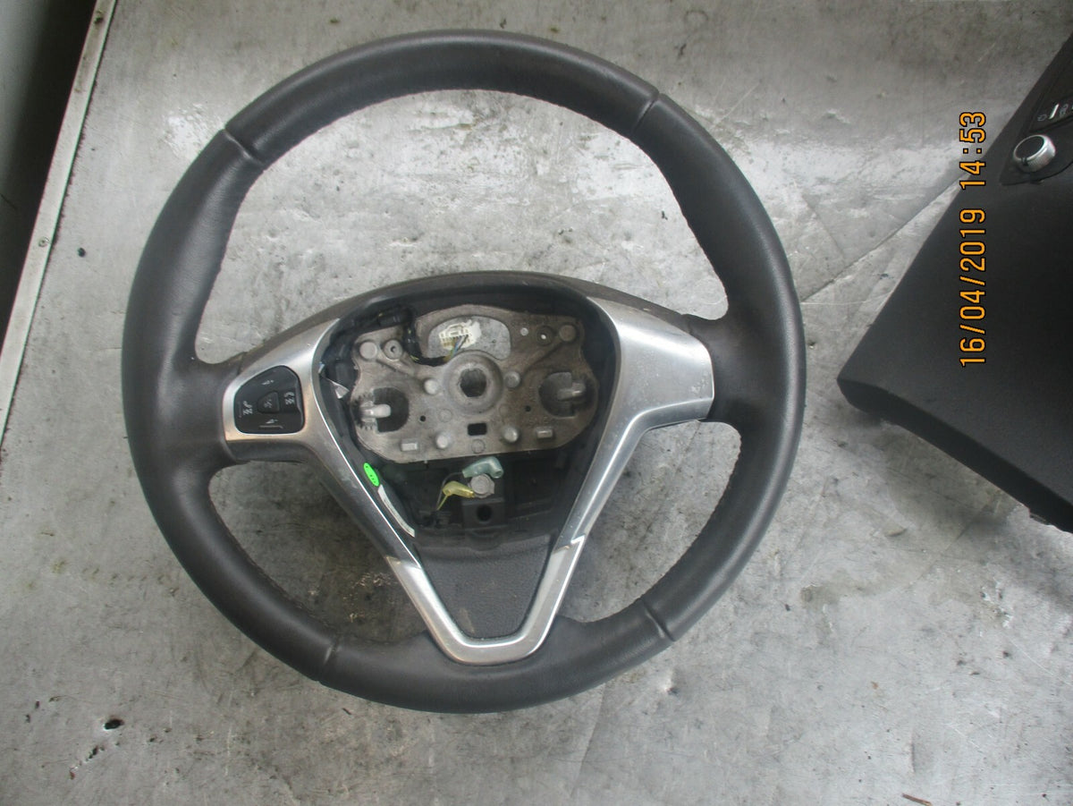 FORD TRANSIT COURIER MULTI FUNCTIONAL STEERING WHEEL ET763600CE