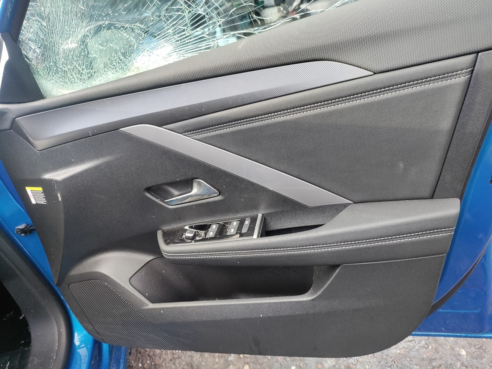 2024 VAUXHALL ASTRA L ESTATE OSF DRIVER FRONT DOOR CARD WITHOUT SWITCH