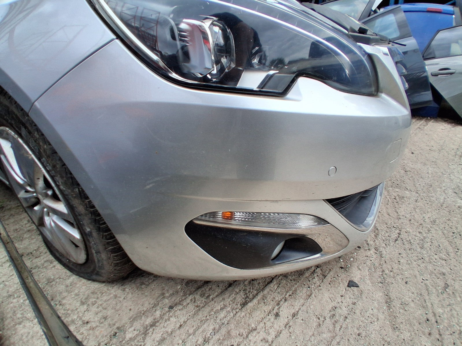 2014 PEUGEOT 308 MK2 FRONT COMPLETE BUMPER PDC SENSOR GRILL GRIS ALUMINIUM EZR
