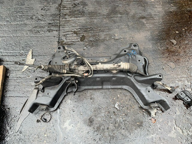 PEUGEOT 308 1.6 HDI SUBFRAME AND STEERING RACK