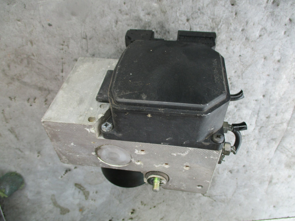 LEXUS IS 200 MK1 ABS PUMP & CONTROL MODULE 1332005040