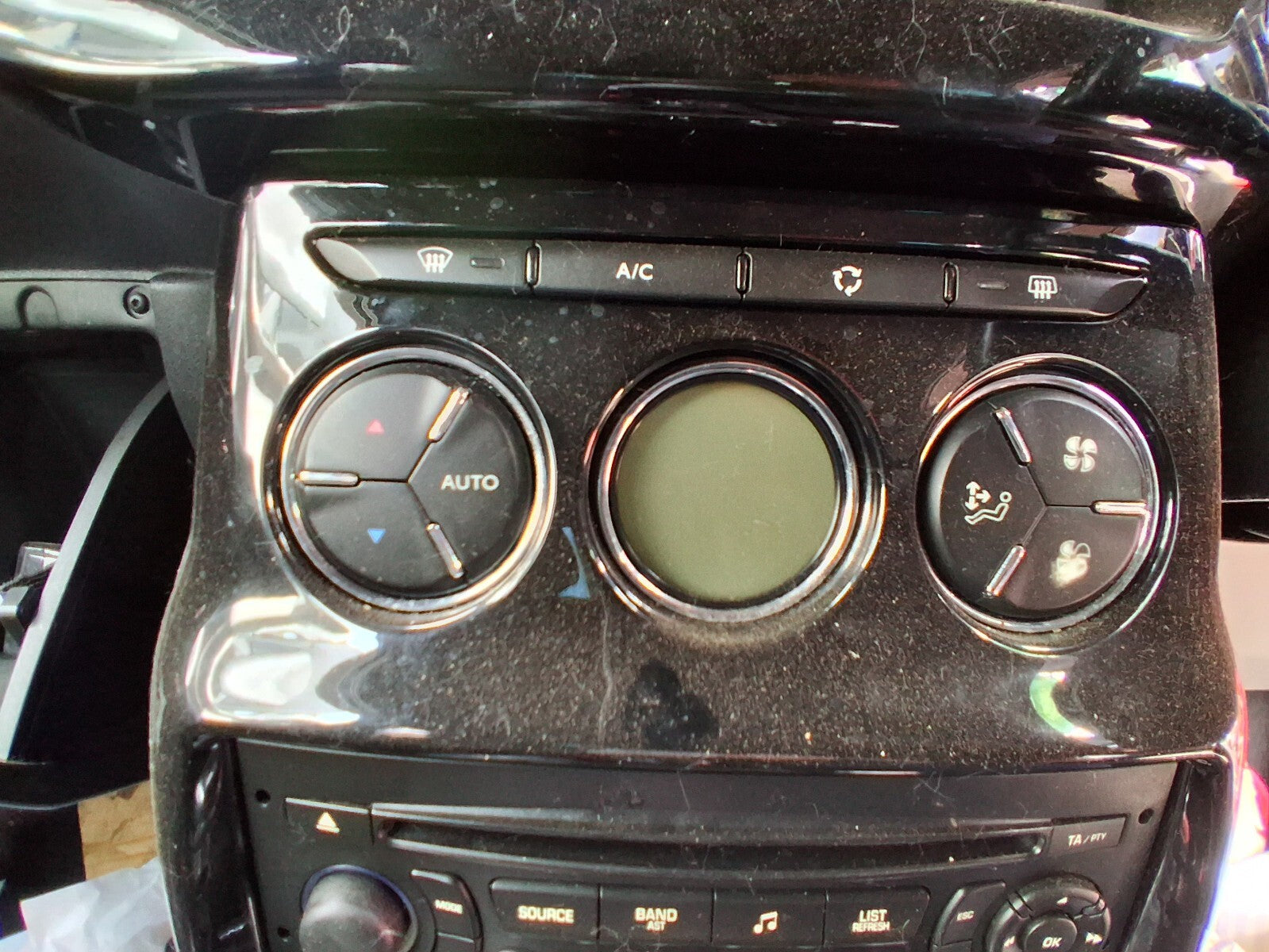 2012 CITROEN DS3 3 DOOR AC HEATER CLIMATE CONTROL SWITCH PANEL