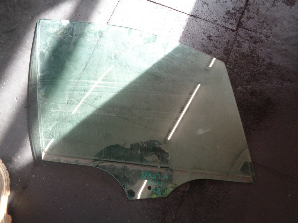 MERCEDES BENZ A-CLASS W168 2003 OSF DRIVER SIDE FRONT DOOR WINDOW GLASS