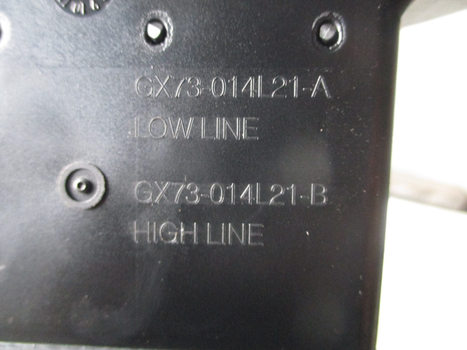 JAGUAR XE 2016 CENTRE AIR VENT WITH TRIM GX73014L21A