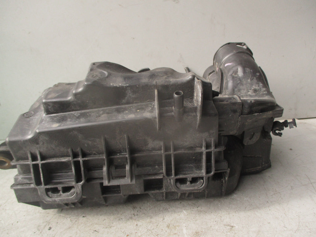 2021 VAUXHALL VIVARO MK3 1.5 DIESEL AIR FILTER HOUSING BOX 9828002080