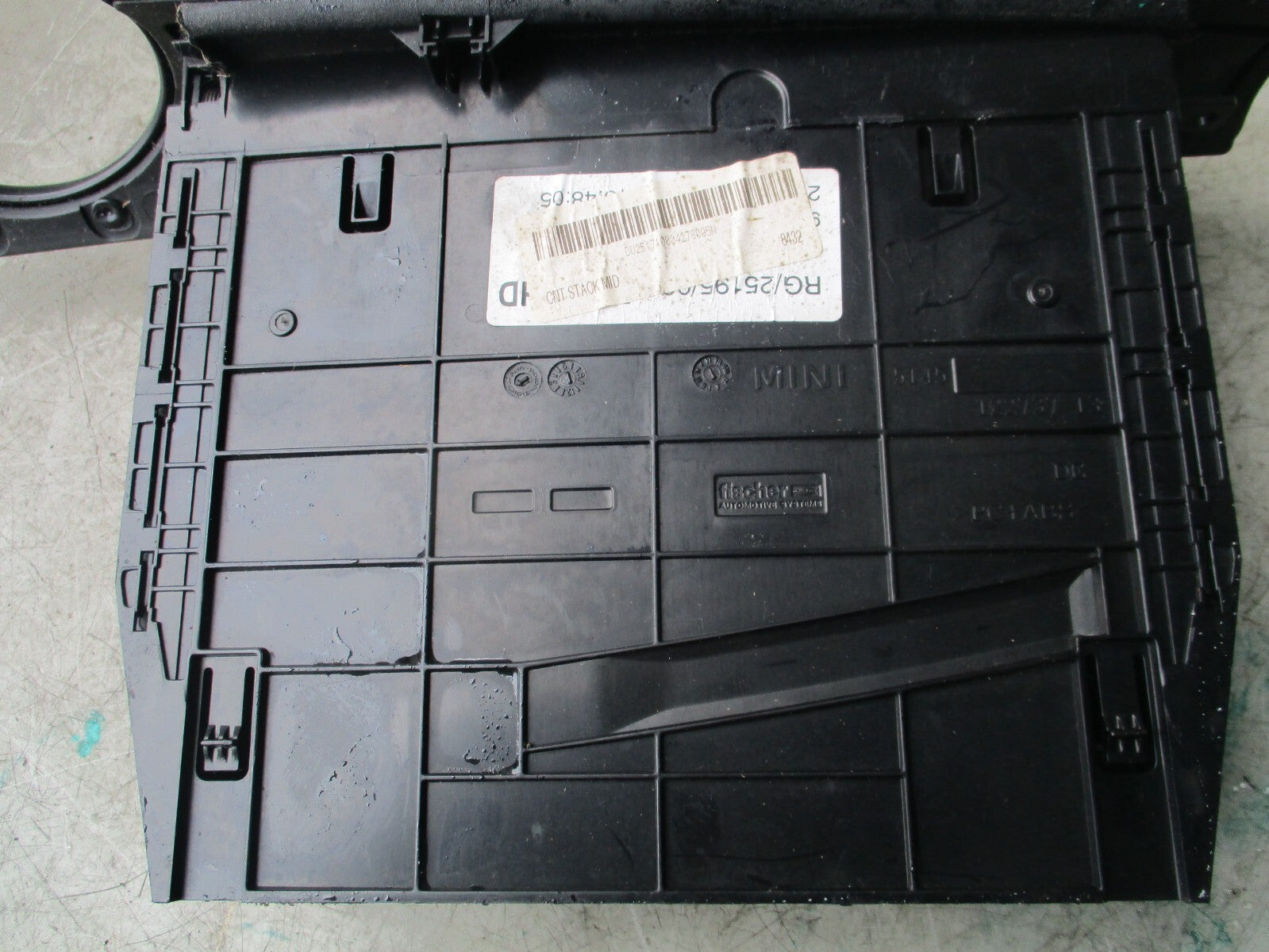 2010 MINI COOPER TRIM COVER 122737