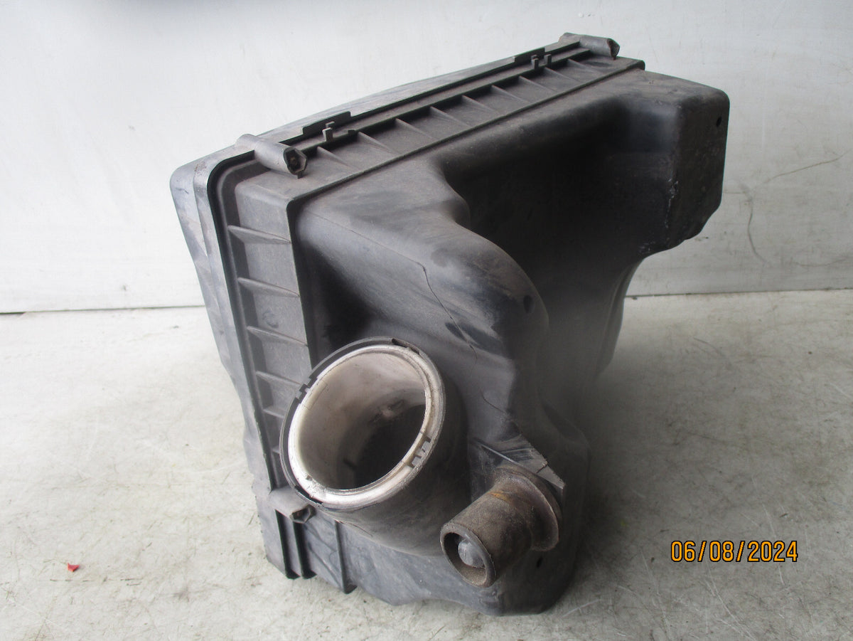 2010 VAUXHALL ZAFIRA B AIR FILTER BOX HOUSING