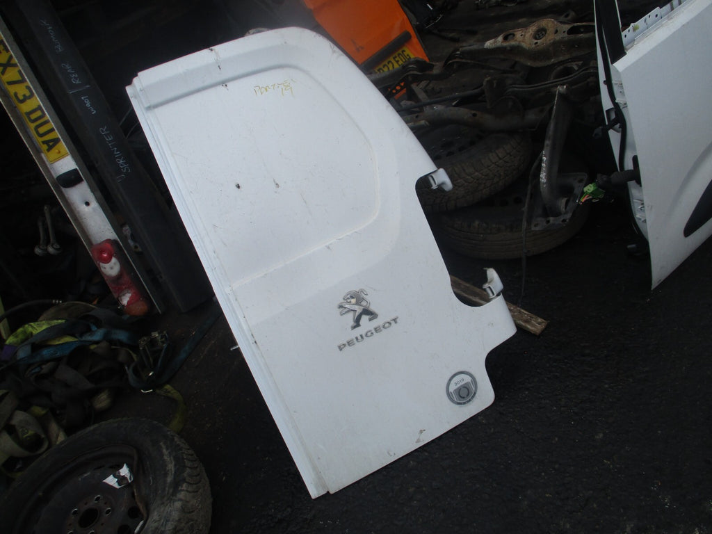 2024 PEUGEOT PARTNER MK3 K9 OSR DRIVER SIDE REAR COMPLETE DOOR WHITE