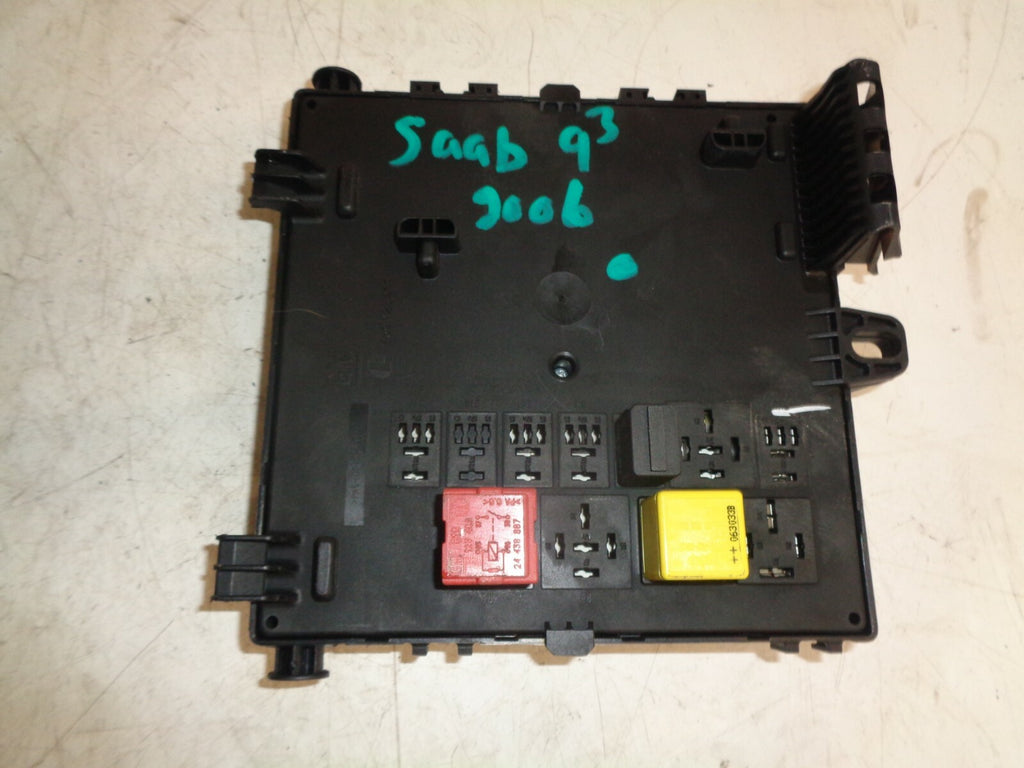 SAAB 9-3 93 2006 MK2 VECTOR SPORT FUSE BOX WITH RELAY 12764435